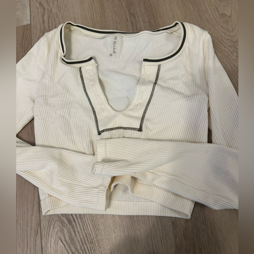 Altar’d state top